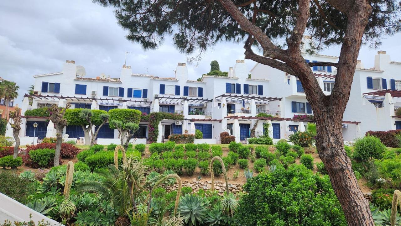 Elena Flat A Little Paradise Right On The Beach Sitio de Calahonda Exterior photo