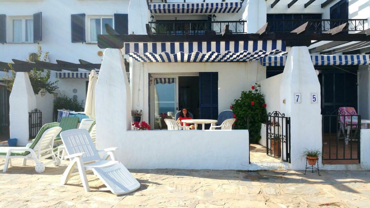 Elena Flat A Little Paradise Right On The Beach Sitio de Calahonda Exterior photo